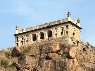 Know More About Golconda Fort