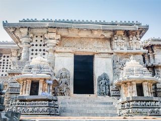 Bangalore To Halebidu - Pilgrimage To The Gem Of Indian Architecture!