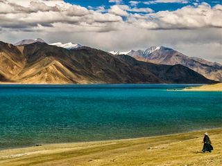 10 Popular Places In India That Could Literally Be Twinning!