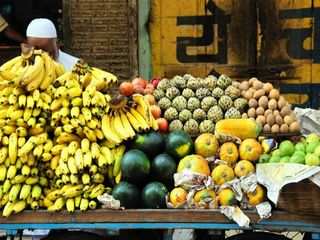 Shopping In Lucknow? Have A Look At Its Markets