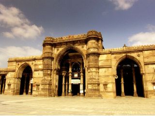 8 Things You Must List In Your Itinerary For Ahmedabad 