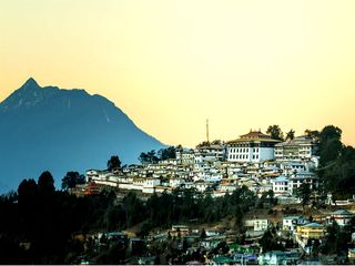 Visit Tawang Monastery – The Largest Buddhist Monastery In India