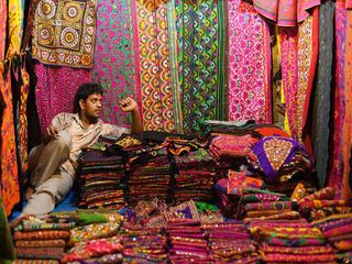 Best Shopping Destinations Of Ahmedabad 