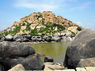 Top Places In Karnataka Which Are Heaven For Rock Climbers