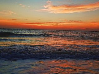 Now Is When You Should Visit Versova Beach