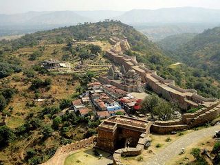 Ahmedabad To Kumbhalgarh – Why Not Take A Break Amid Historical Corridors?