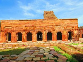 Learn About The Ancient Town Of Chunar In Uttar Pradesh