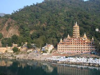 Why You Should Visit Rishikesh This Summer