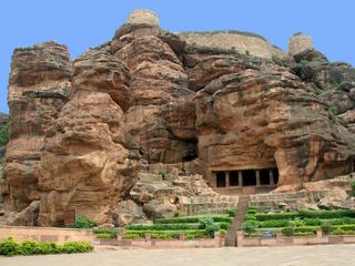 World Photography Day 2021: Best Places To Capture Beautiful Shots For Newbie Photographers In Karnataka