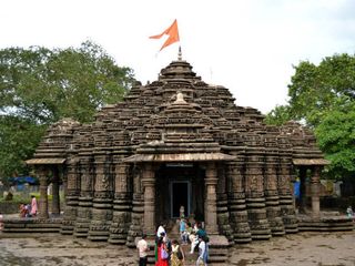 Topmost Shiva Temples In Mumbai To Visit This Shravan