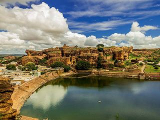 Hyderabad To Badami – Get Lost In A Beautiful World Of Rock-cut Temples