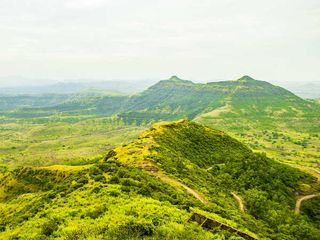 Purandar Fort – A Beautiful Hill Fort Where The Great Sambhaji Was Born