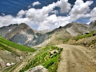 Let Your Travelling Shoes Carry You To Anantnag, Kashmir