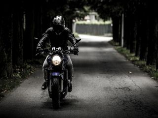 Motorcycle Tour: Top Tips For Riding Long Distances 