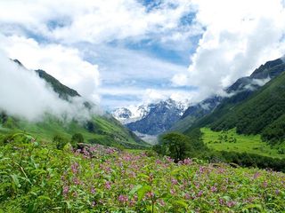 10 Places To Travel In North India In July