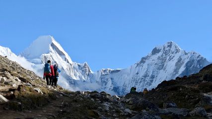 Mount Everest: The Pinnacle of Adventure and Achievement