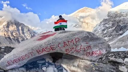 Youngest Girl To Reach The Base Camp Of Mount Everest Is Just 5 Years Old, Here Is Her Story