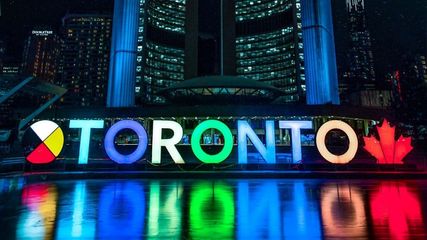 Things to Do in Toronto for First-Time Visitors