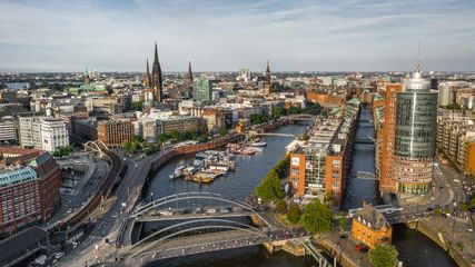Discover Hamburg in Low Budget: Get the complete expense of Transportation, Food, Accommodation, etc.