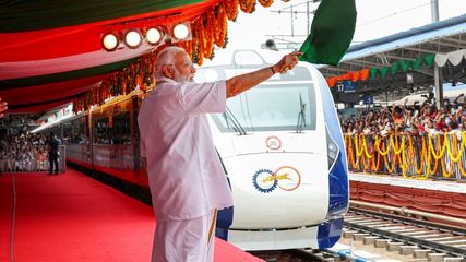 Hyderabad-Bengaluru Vande Bharat Express Launches on Sep 25 Skips Raichur Route; Know Why