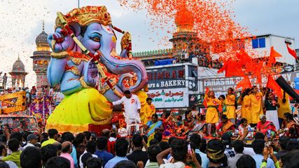 From Mumbai to Jammu: Unique Images of Ganpati Visarjan Across India