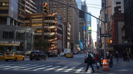 Experience the Magic of New York City with an Exciting Walking Tour