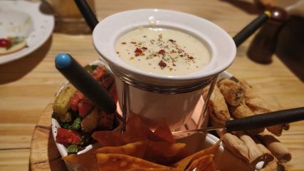 Exploring the Culinary Delights of Ahmedabad: A Foodie's Guide