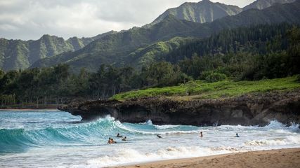 Celebrating Thanksgiving under the Sun: A Visit to Hawaii
