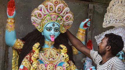 Celebrating Kali Puja: Understanding the Rituals and Traditions in Kolkata