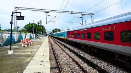 Bengaluru to Sabarimala Train Services And All About Extended Darshan Hours, Check Details