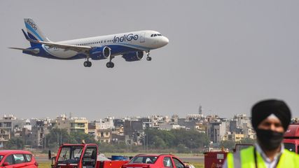 Simple Tips And Tricks For Booking Cheap Flight Tickets In India 