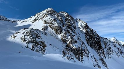 Looking For Sikkim's Best Places To Visit? Know Why You Must Explore Kala Patthar