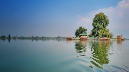 Best Lake Views To Enjoy In Gulmarg