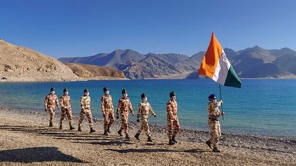 10 Breathtaking Lakes In Ladakh You Need To Visit