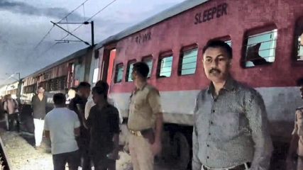 Train Derailment In Uttar Pradesh: Sabarmati Express Incident; Helpline Number Issued