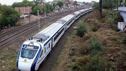 Vande Bharat Sleeper Train to Connect These 4 UP Cities with Mumbai