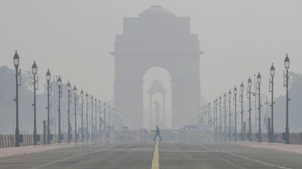 Delhi Faces Severe Smog Crisis With Alarming Air Quality Levels