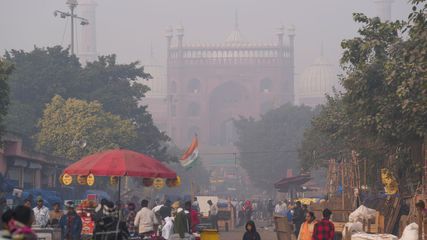 Delhi Weather Forecast: Fog, Rain, And Temperature Changes Ahead
