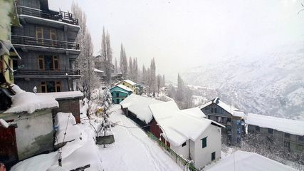 IMD Forecasts More Snow and Rain in Uttarakhand, Himachal, and Punjab