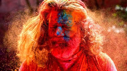 Amazing Images: How India Celebrated Holi- A Festival of Colors and Happiness