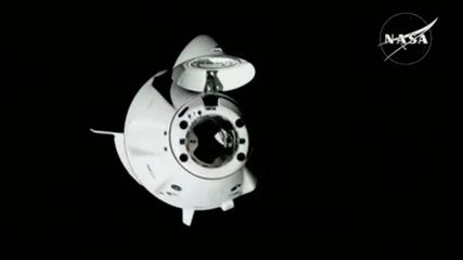 Space Tourists Conclude Historic Journey Over Earth’s Polar Regions