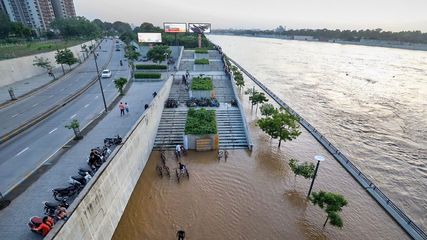 Ahmedabad's Sabarmati to Get First 6-Lane Smart Rubber Barrage Bridge; Check Features 
