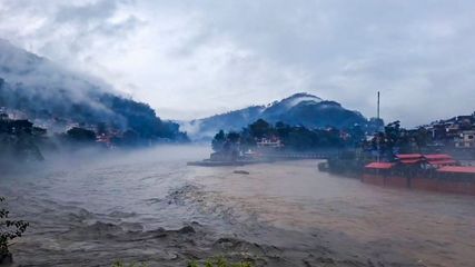 Himachal Pradesh's Mandi District Faces Flooding And Landslides After 10 Cloudbursts