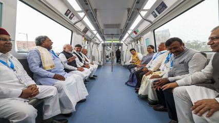 PM Modi Inaugurates Bengaluru Metro Yellow Line