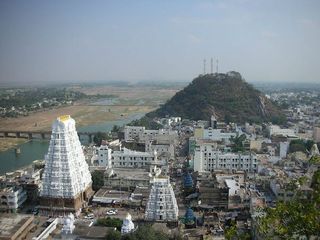 ഒറ്റയാത്രയില്‍ പഞ്ചഭൂത സ്ഥലങ്ങള്‍ കീഴടക്കാം!