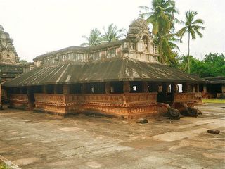 കര്‍ണാടകയിലെ ഏറ്റവും പ്രാചീന ക്ഷേത്രം