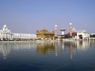 സിഖ് മതത്തെ അറിയാന്‍ ഒരു ട്രെയിന്‍, ഫ്ലൈറ്റ് ‌യാത്ര