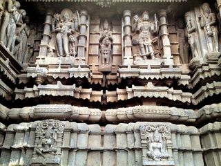 നന്ദിയെ പിറകിലാക്കിയ മഹാരാഷ്ട്രയിലെ ഔന്ഥ നാഗനാഥ്