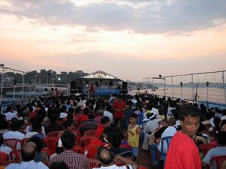 ഗോവയിൽ രാത്രി ആഘോഷിക്കാൻ 10 കാര്യങ്ങൾ