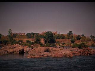 ഓര്‍ച്ച: ഇത് ചരിത്രം മറഞ്ഞിരിക്കുന്നിടം